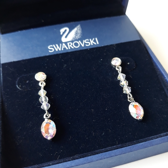 Swarovski Crystal Drop Earrings with Certificate - Picture 4 of 7